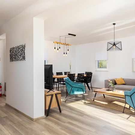 Diminici Villas Luaran gambar